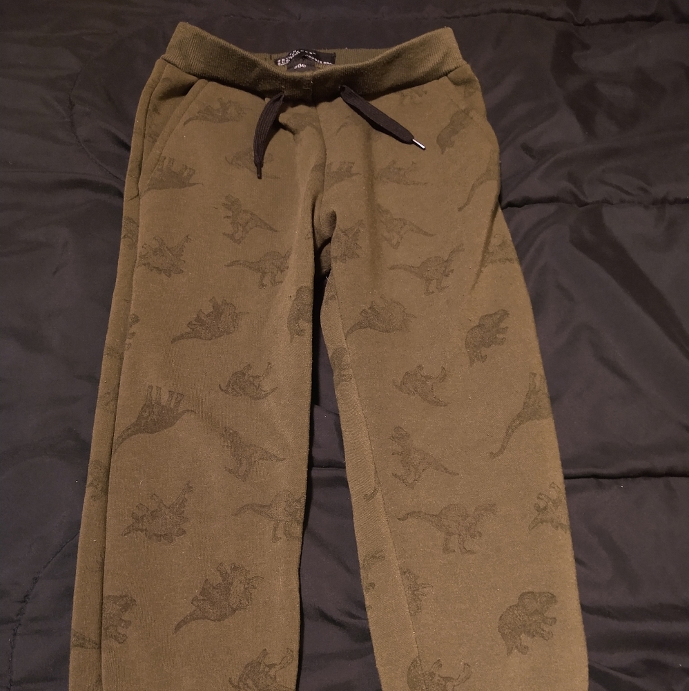 Boots dinosaur sweatpants
